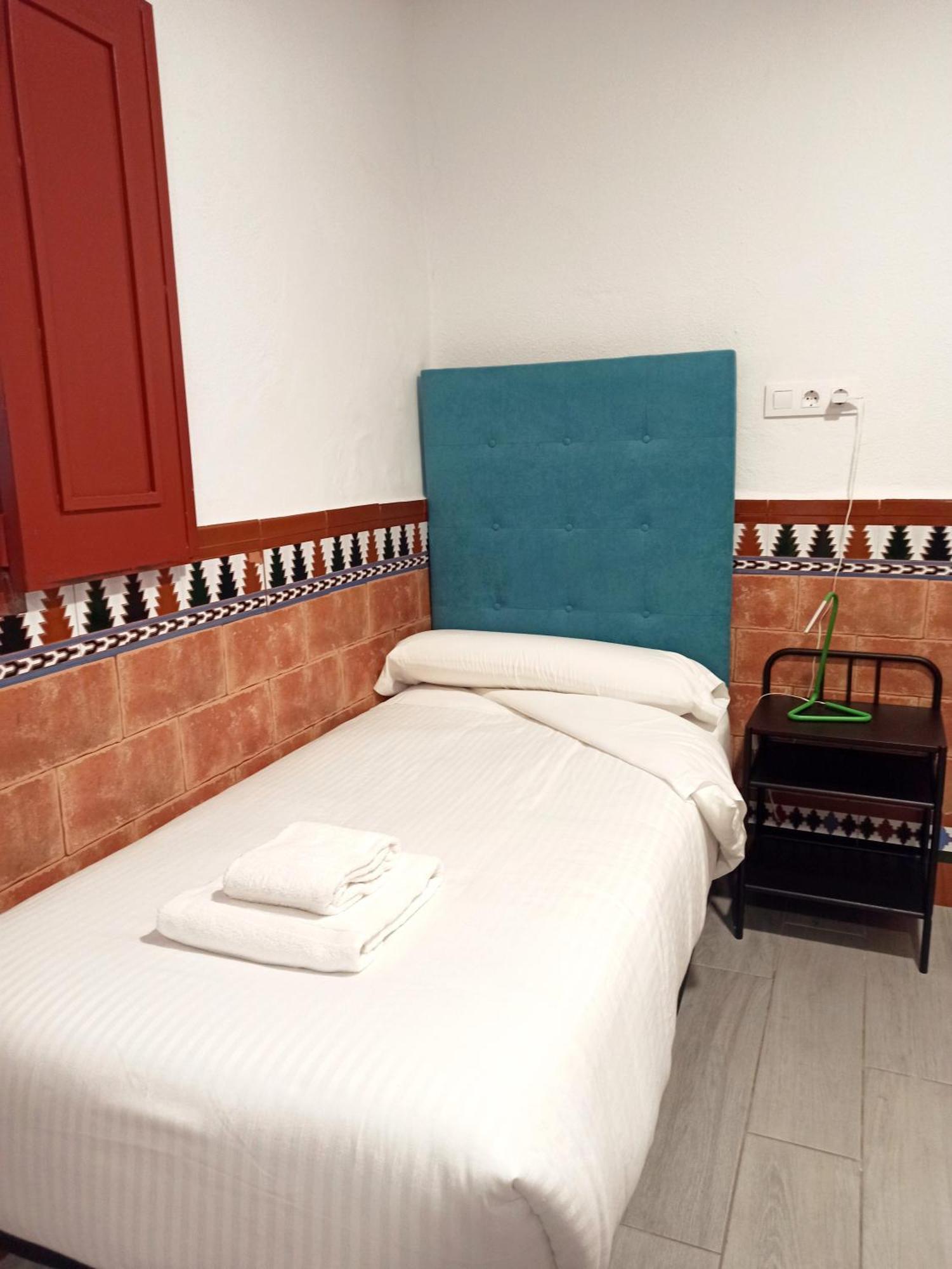 Vivian'S Guest House เฮเรซ เด ลาฟรอนเตรา ภายนอก รูปภาพ